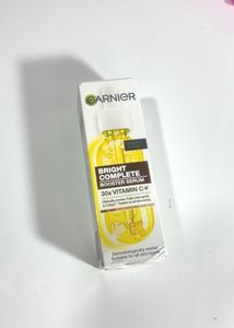 Garnier Bright Complete Serum⭐️