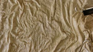 Laundry by Shelli segal golden party wear mini dre