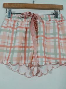 Sheni Multicolor Checks Shorts (Womens)