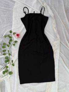 🌸 Black Bodycon Dress  🌸
