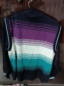 Stylish Striped Half Jacket with full sleeves swea