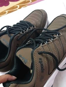 Men&#39;s Casual Brown Shoes