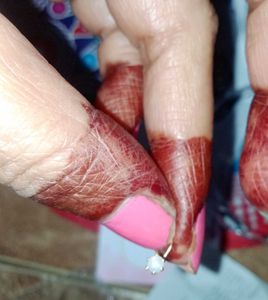 Pearl nose pin yellow gold