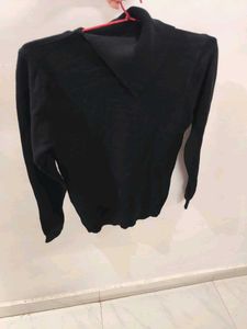 🖤STYLISH BLACK DESIGNER NECK TOP🖤