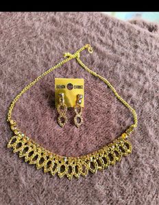 Necklace & Earring Set