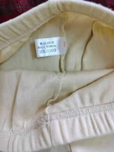 Offer White Cream Tights