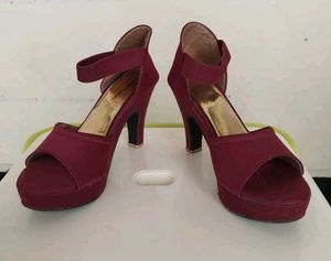 Burgundy 👠👠👠👠👠 Heels