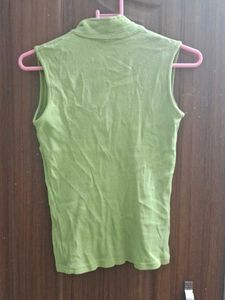 Green Collared Top