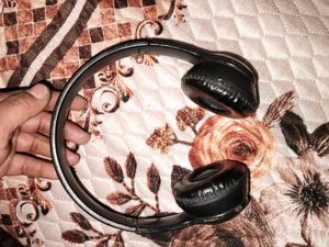 Wireless Headphones