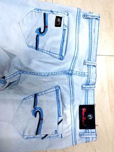 Stylish Light Wash Jeans