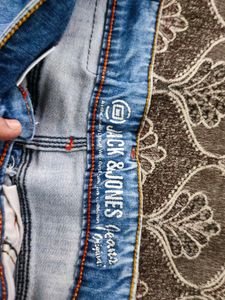 jeans