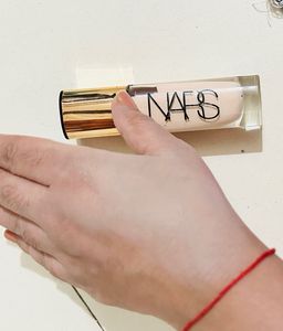 Fair Skin Tone Foundation