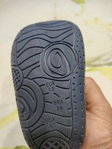 Babyhug Antiskid Shoes Socks