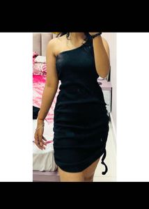 Chic Black Bodycon Dress