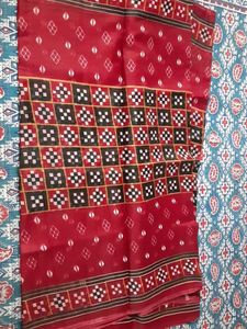 Red Patterned sambalpuri Saree