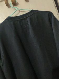 Sweatshirt (BWinter Wear)