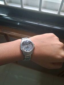 Stylish Sooss Wristwatch