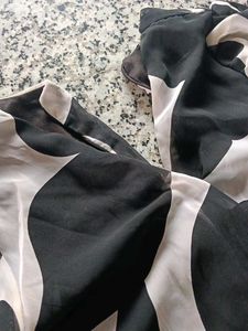 Chic Black &amp; White Jumpsuit