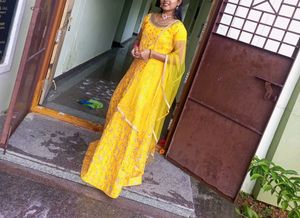 💥Diwali💥Heavy Embroidery Work Designer Party Go