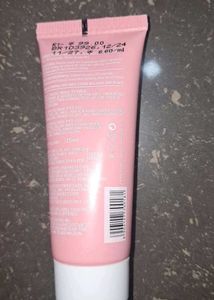 Dot &amp; Key Face Wash