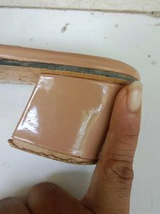 A Transparent Nude Sandals