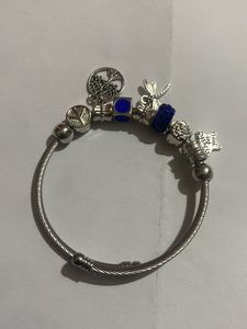 Beautiful Bracelet For Girls Or Women…