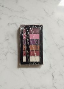 Insight Show Line Eyeshadow Palette