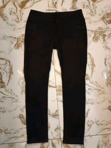 Black Jeans/jeggings