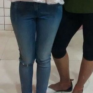 Levis Ribbed Jeans With Top Free