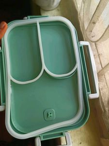 3 Compatment Luch Box