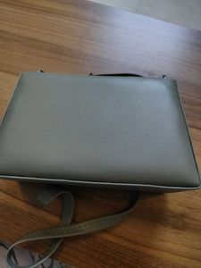 Stylish Crossbody Bag