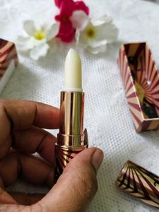 Charlotte Tilbury Enigmatic Edward Lip Conditioner