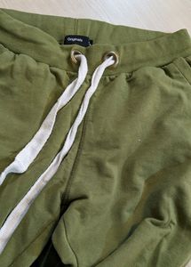 JOGGERS