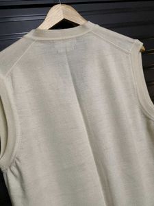 Monte Carlo Men Off White Solid Cardigan