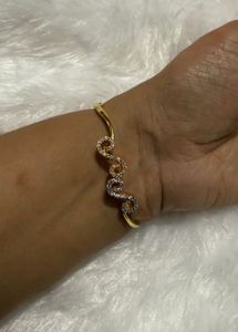 Gold-plated Toned Swirl Crystal Bracelet