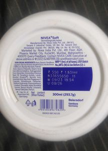 Nivea Soft Moisturizer (60% Left).
