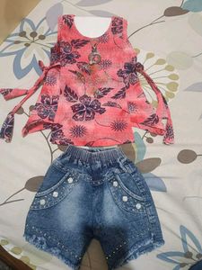 Cute Kids Top &amp; Shorts Set
