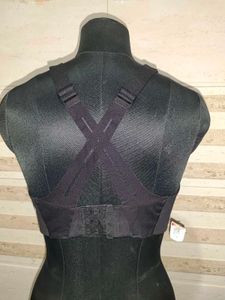 LULULEMON AIRSUPPORT BLACK PADDED TRIPLE HOOK SPOR