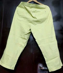 Light Lime Green🟢 Capri For 32 Waist