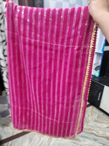 MAGENTA TREND ON THE GO KURTA SET