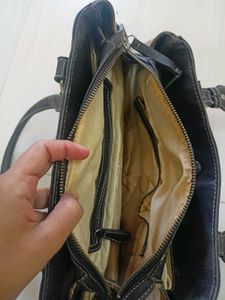 Stylish Patterned Handbag