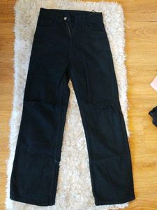 Black Baggy Denim Ripped Jeans For Women