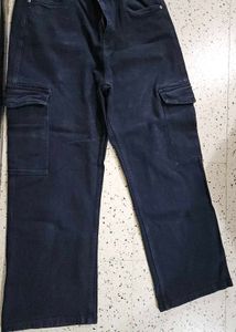 Used Freakins Black Cargos