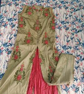Embroidered Kurta