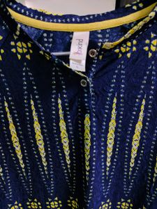 Cute blue Long Top