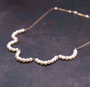 Dainty Pearl Necklace