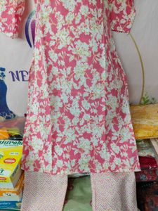 Beautiful ❤️ Kurti Pant Set