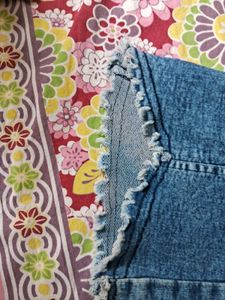 Floral Embroidered Jeans