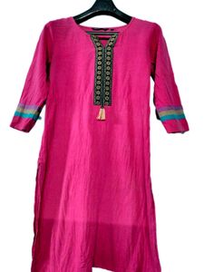 COMBO of Black&amp;White + Pink Kurti For 500 Coins!