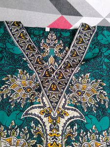 Trendy And Stylish Kaftan